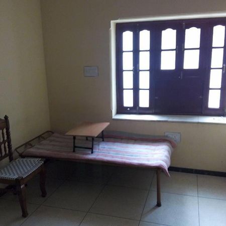 Gargi Girls Hostel Джодпур Екстериор снимка