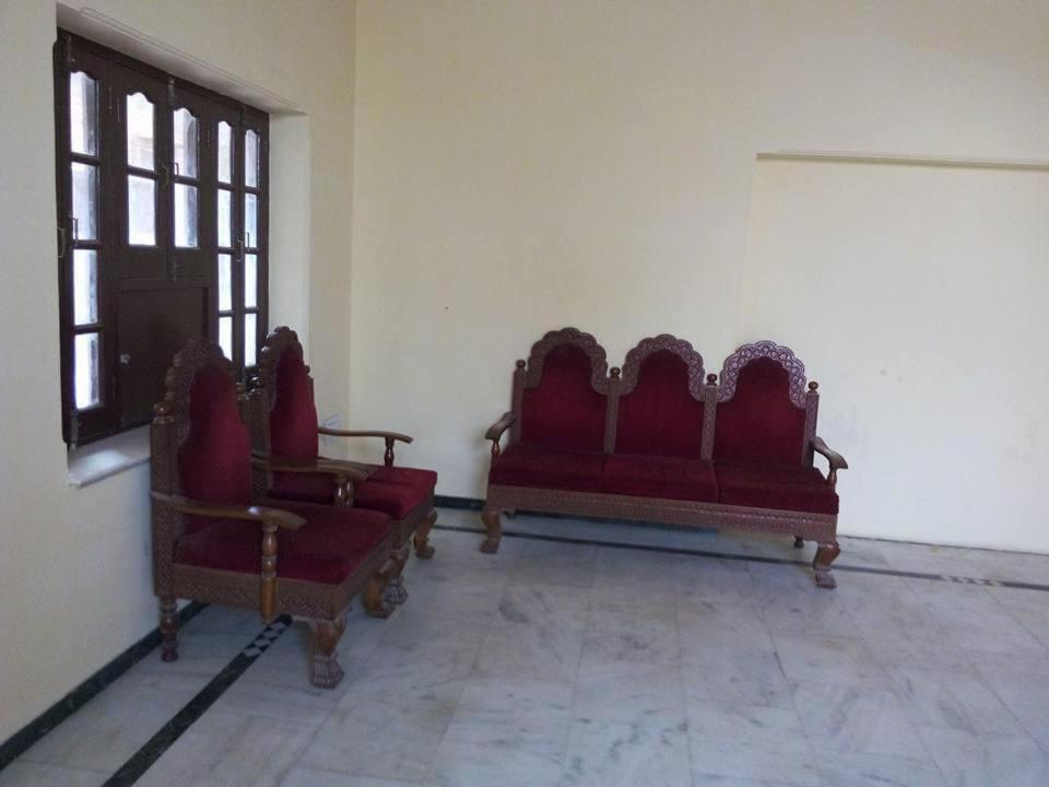 Gargi Girls Hostel Джодпур Екстериор снимка